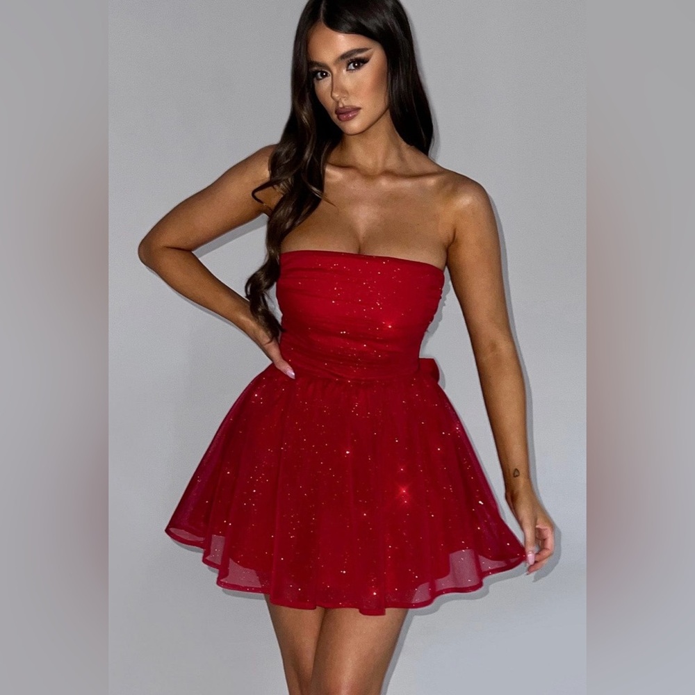 NWOT Babyboo Katrina Strapless Mini Dress - Red Sparkle